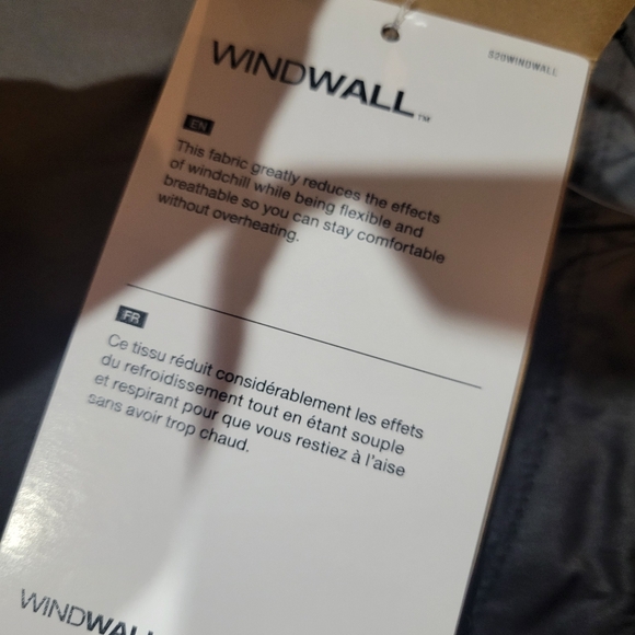 The North Face Medium Black Mesh Lined Relaxed Fit Hydrenaline Shorts NWT - Picture 5 of 8